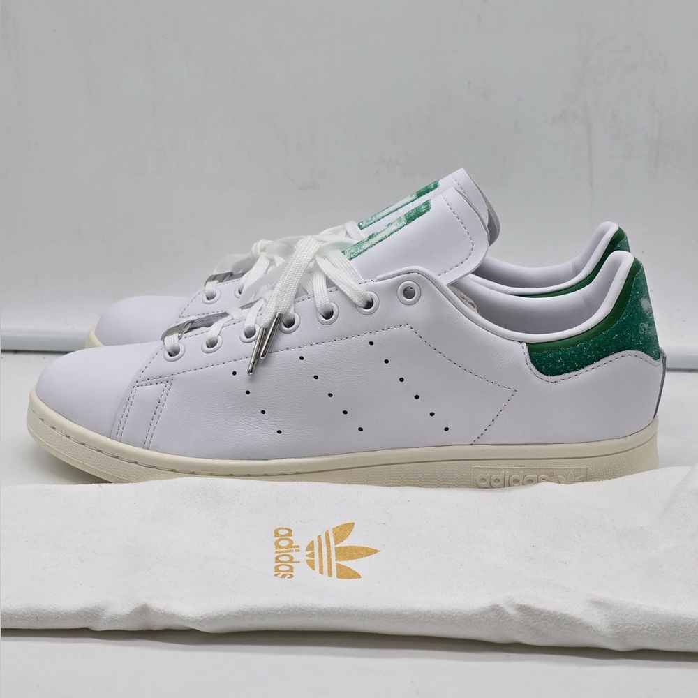 NEW Adidas Stan Smith